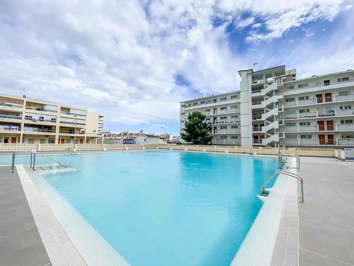 Apartamento A 100 Metros De La Playa Torremolinos 0*,  Hiszpania